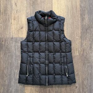GAP Black Quilted Puffer Vest